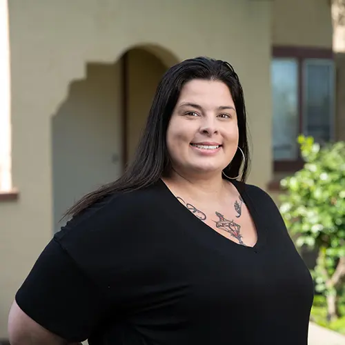 Amanda - Answering Phone & Assisting Customers