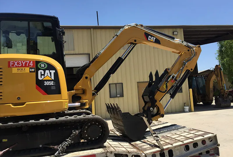 Caterpillar 305E Series Mini Hydraulic Excavators